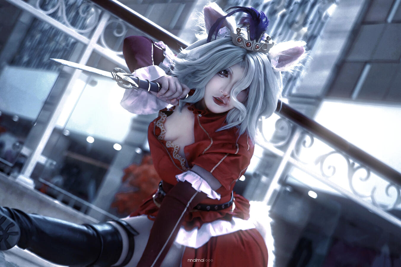 Shoot with Nikon D3100 (+ Andoer GN40) & Nikon AF-S DX 55-300mm f/4.5-5.6G ED VR (+ K&F Concept A-Series HD Black Mist Diffusion 1/4). No rim light or other direct light sources were used.